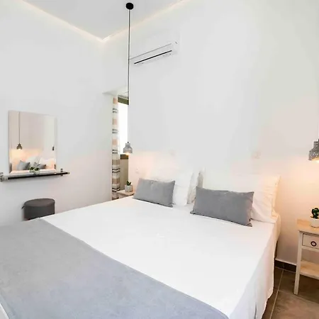 Modern Getaway In Parikia Holiday home Parikia (Paros)